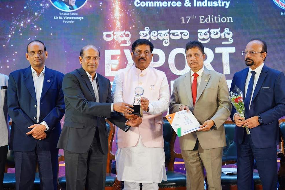 Sami-Sabinsa honoured with "Best Manufacturer Export Award 2022" by FKCCI