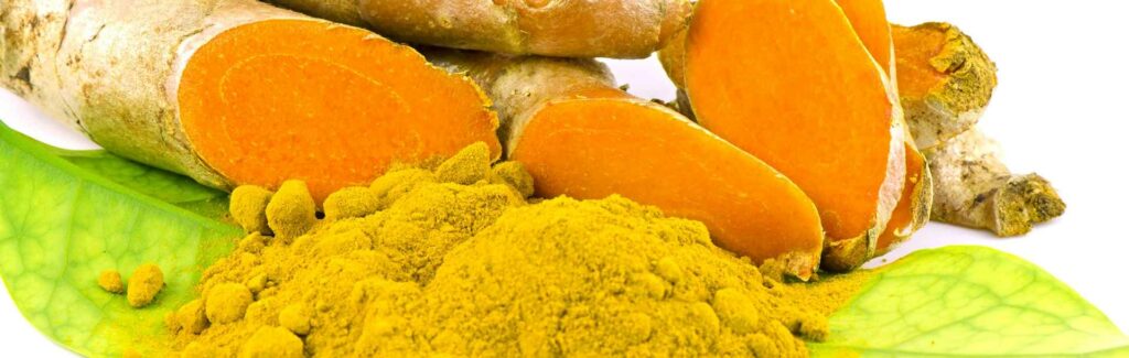 Curcumin sensitizes colon cancer cells to chemotherapy